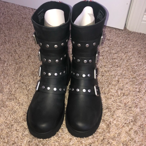 steve madden thunder rain boots